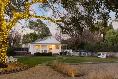 $3,290,000 | 19440 Cypress Road, Sonoma, CA 95476