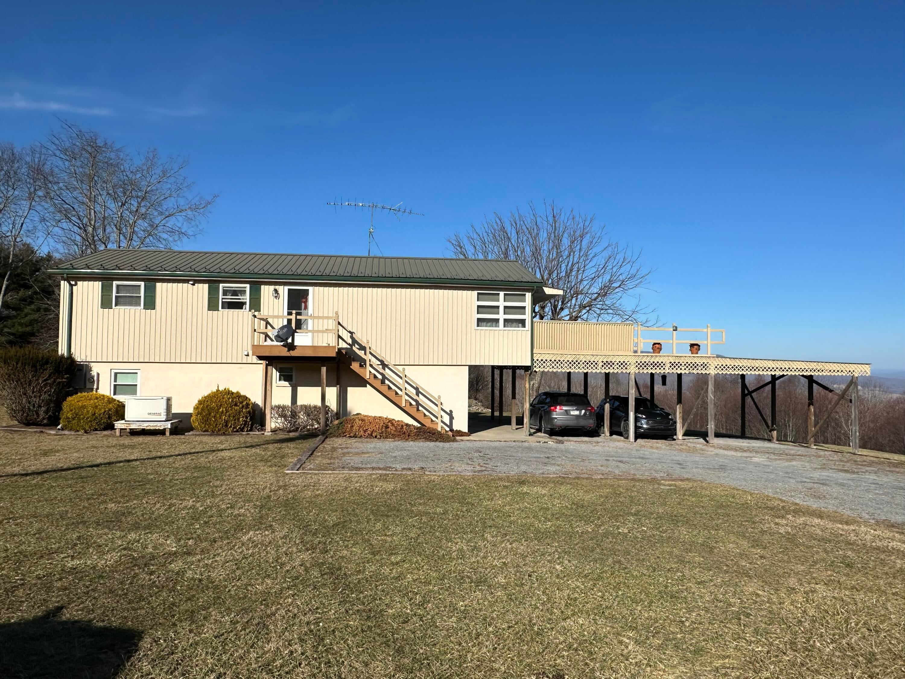 1399 Russell Scott Road Hillsboro, WV 24946 - Photo 4 of 92 Gallery Image 4