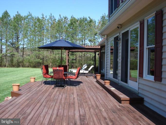 7598 Pendleton Farm Road Easton, MD 21601 - Photo 2 of 29 Deck