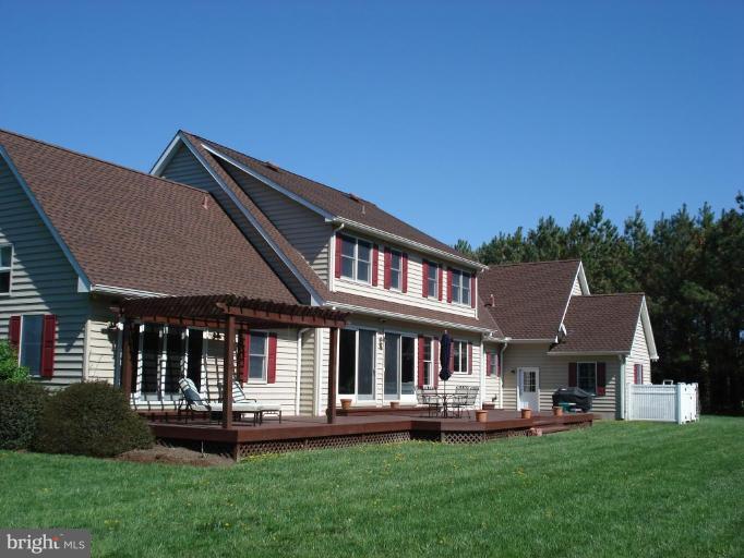 7598 Pendleton Farm Road Easton, MD 21601 - Photo 26 of 29 Exterior (Rear)