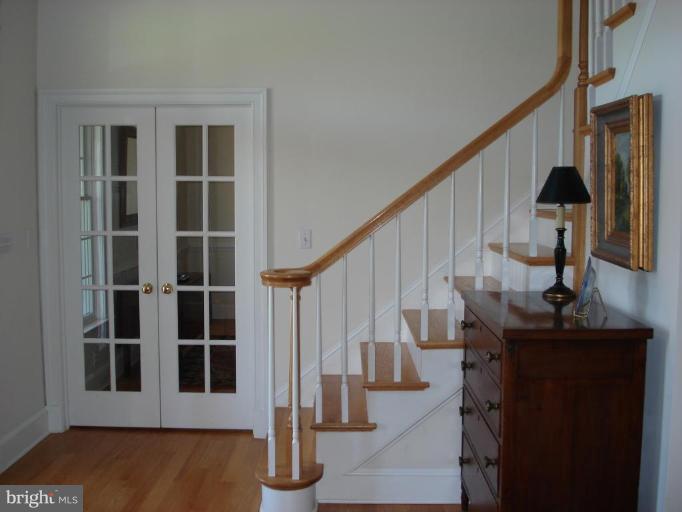 7598 Pendleton Farm Road Easton, MD 21601 - Photo 4 of 29 Entrance / Foyer