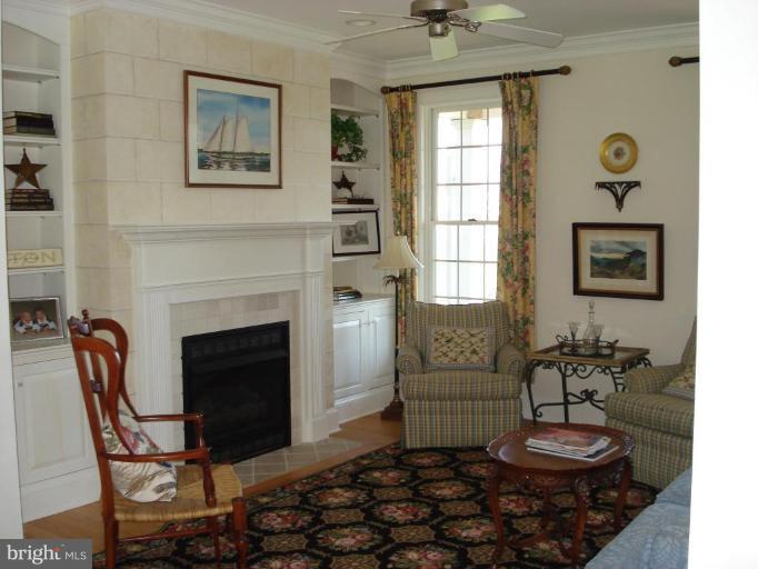 7598 Pendleton Farm Road Easton, MD 21601 - Photo 5 of 29 Living Room