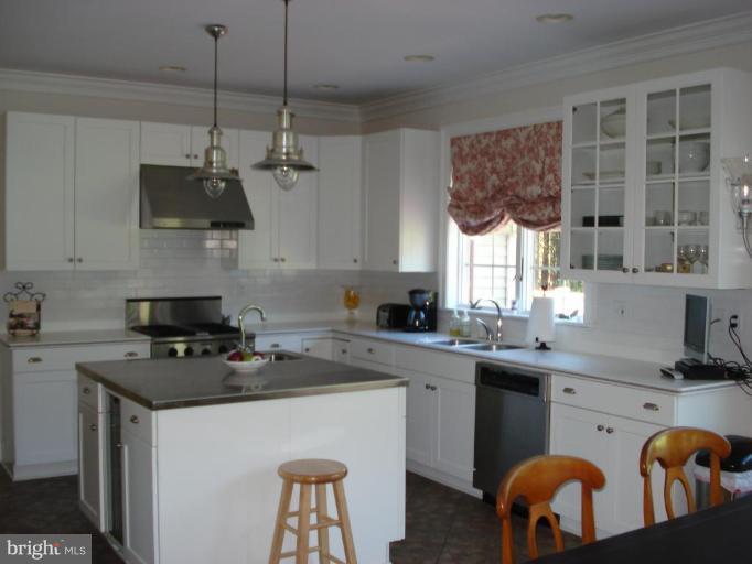 7598 Pendleton Farm Road Easton, MD 21601 - Photo 7 of 29 Kitchen