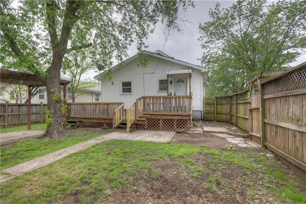 $149,900 | 304 East 22nd Street, Baxter Springs, KS 66713