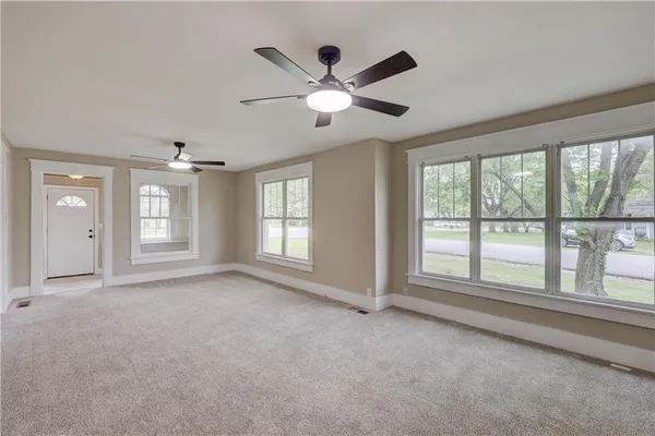 $149,900 | 304 East 22nd Street, Baxter Springs, KS 66713