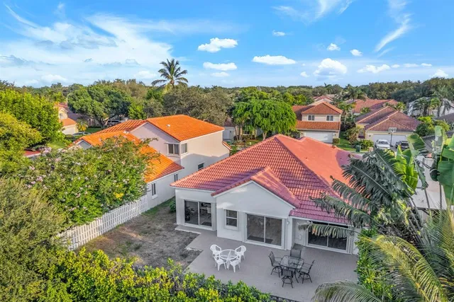 an aerial view of multiple house