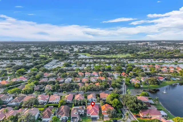 $685,000 | 9157 Magnolia Court, Davie, FL 33328