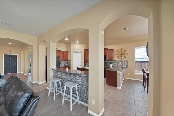 $429,990 | 917 White Porch Avenue, Forney, TX 75126