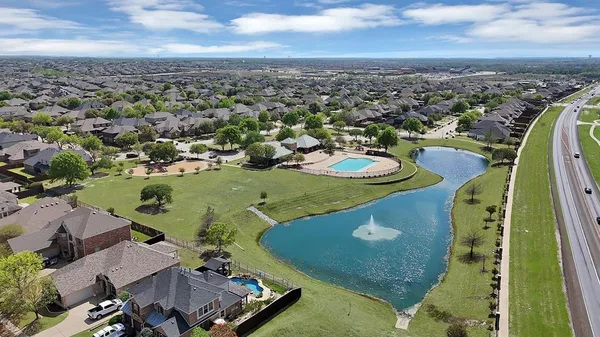 $429,990 | 917 White Porch Avenue, Forney, TX 75126