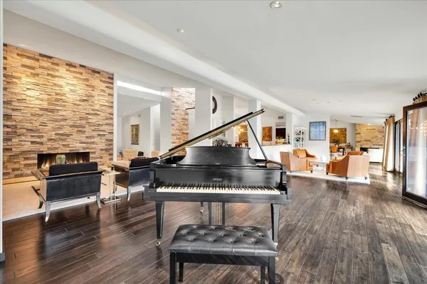 $3,950,000 | 1605 Ridgemore Drive, Palm Springs, CA 92264