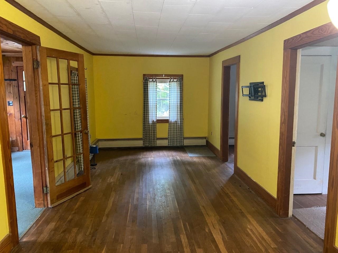 659 Borough Road Pembroke, NH 03275 - Photo 3 of 19