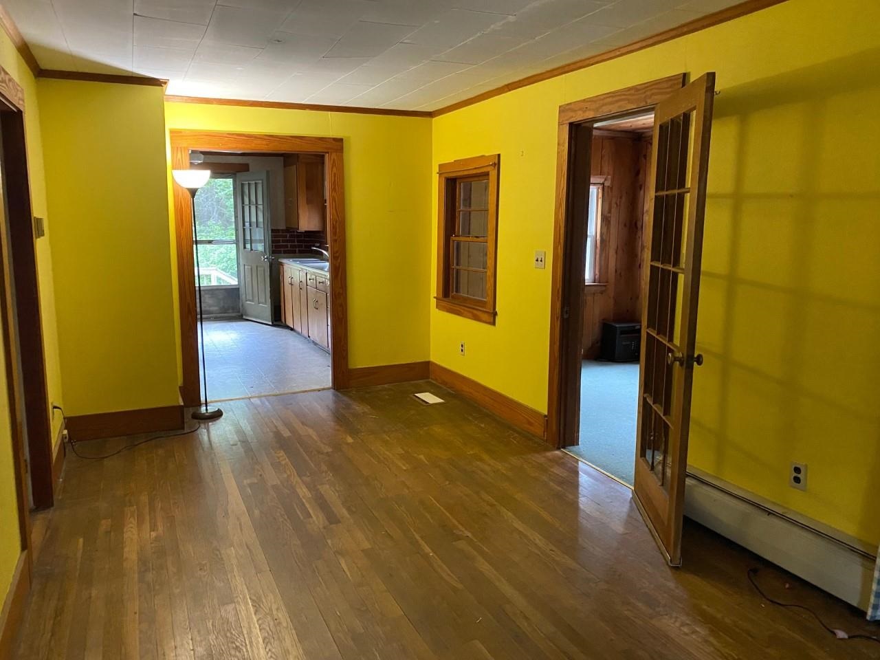 659 Borough Road Pembroke, NH 03275 - Photo 4 of 19