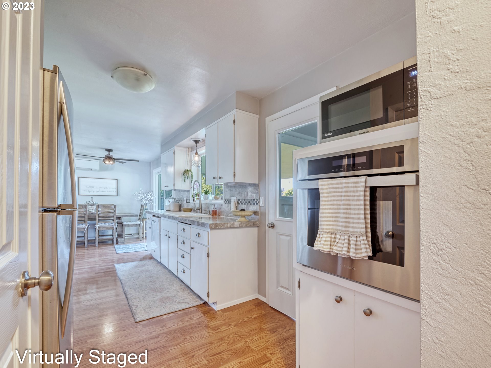 247 Estate Court Springfield, OR 97477 - Photo 13 of 36