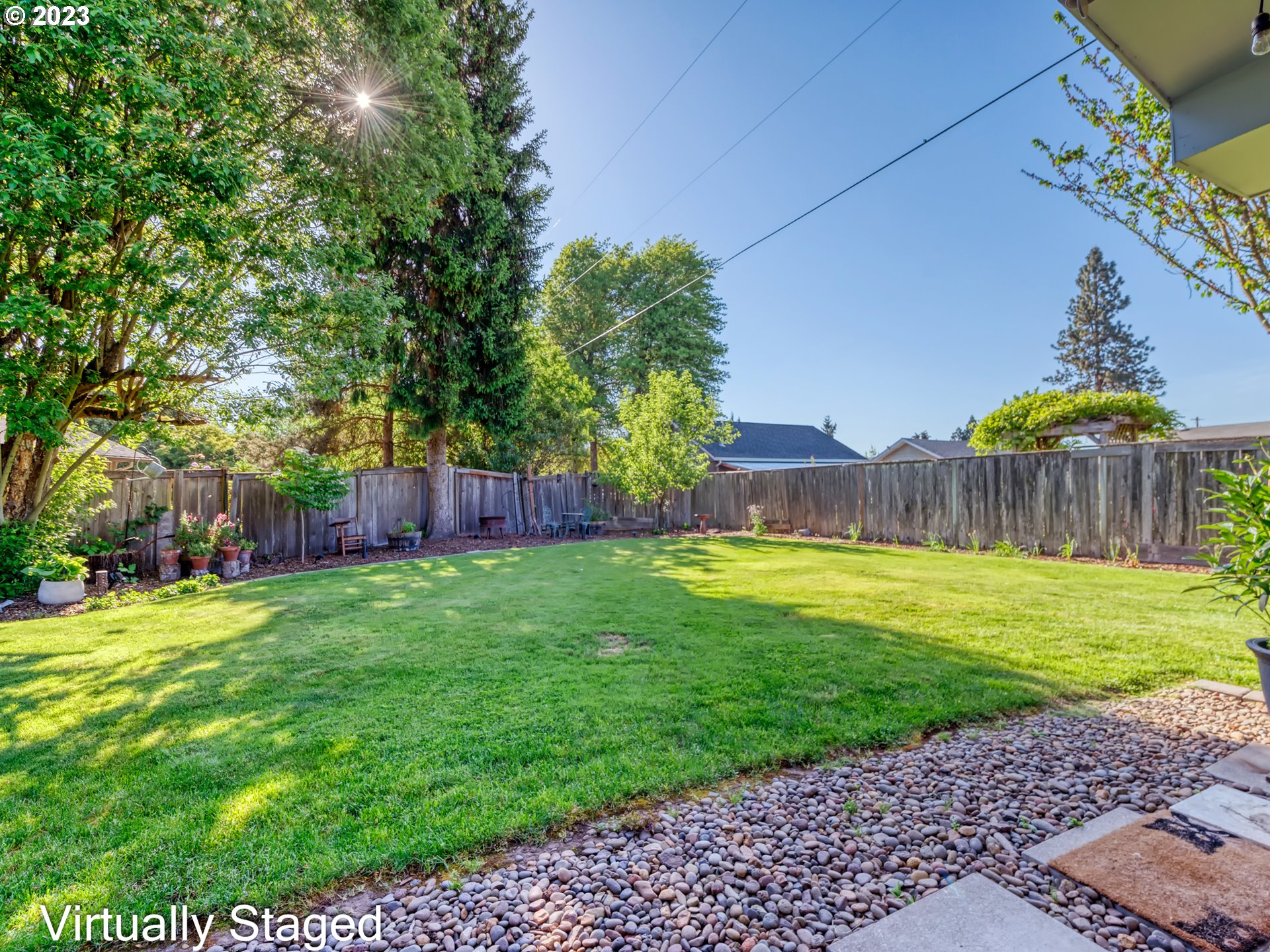 247 Estate Court Springfield, OR 97477 - Photo 29 of 36