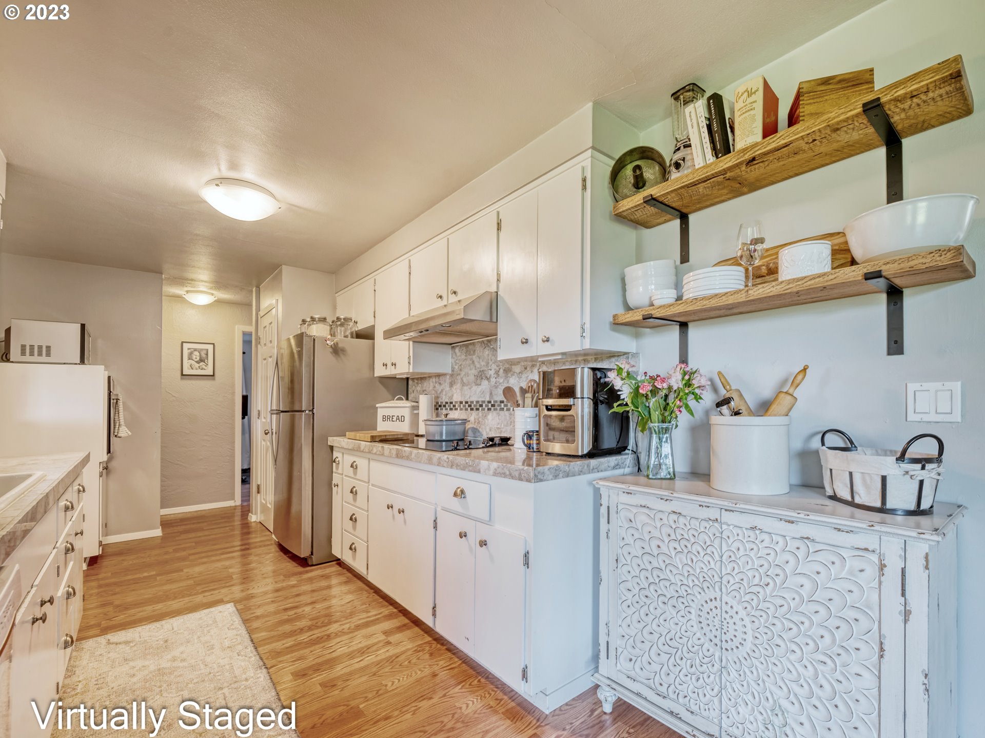 247 Estate Court Springfield, OR 97477 - Photo 10 of 36