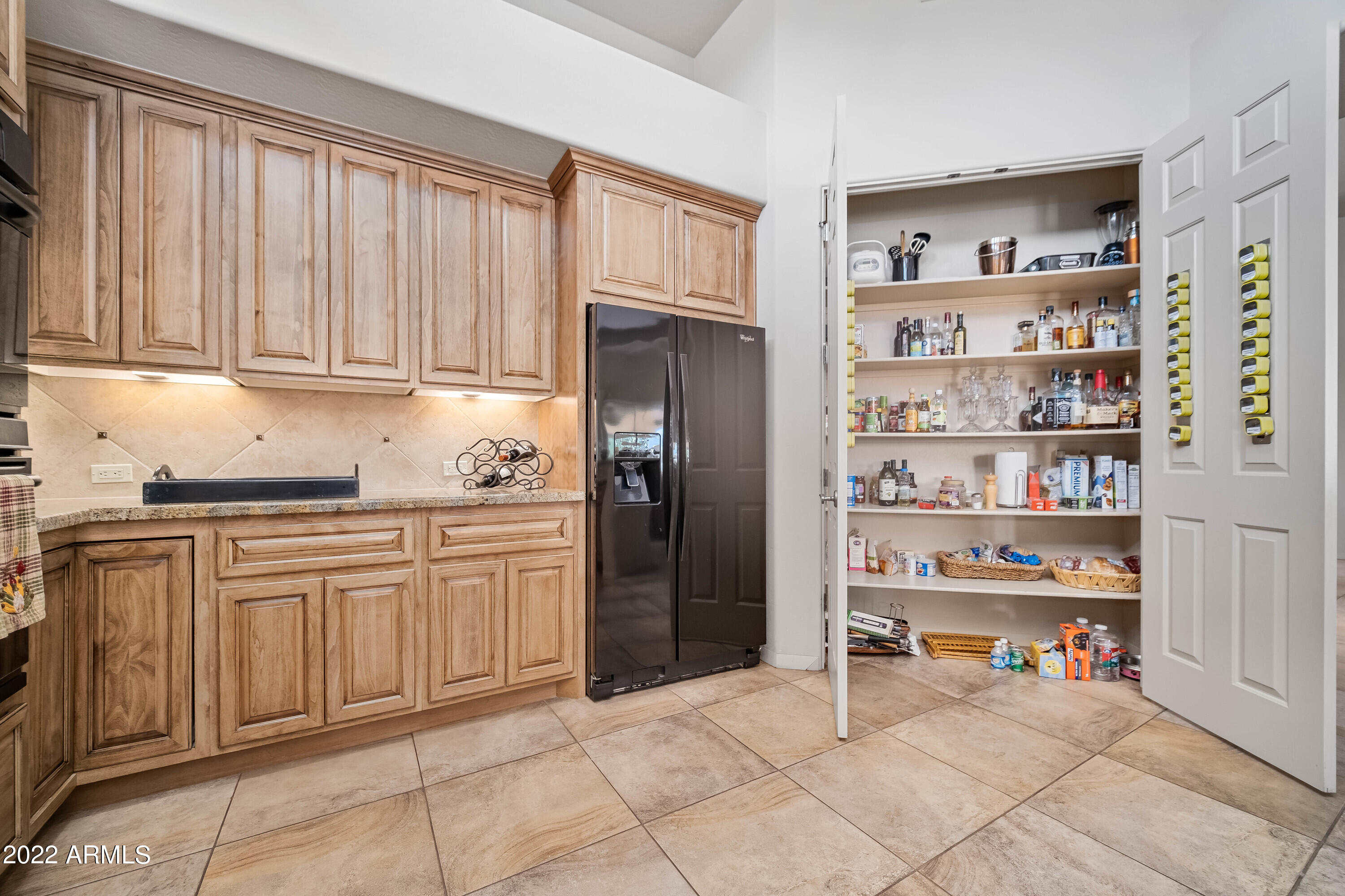 27925 North Walnut Creek Road Rio Verde, AZ 85263 - Photo 11 of 39 Pantry