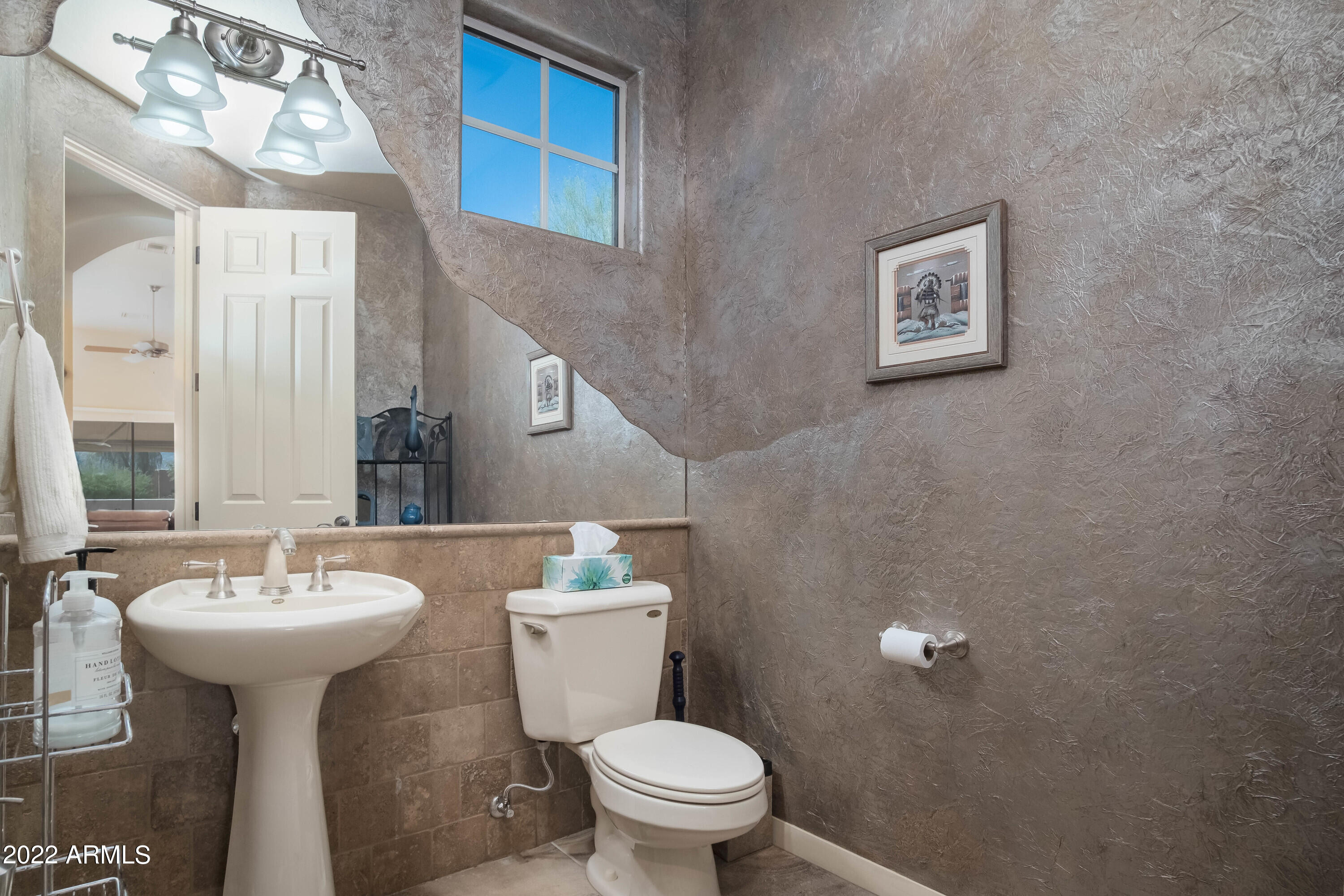 27925 North Walnut Creek Road Rio Verde, AZ 85263 - Photo 13 of 39 Powder room