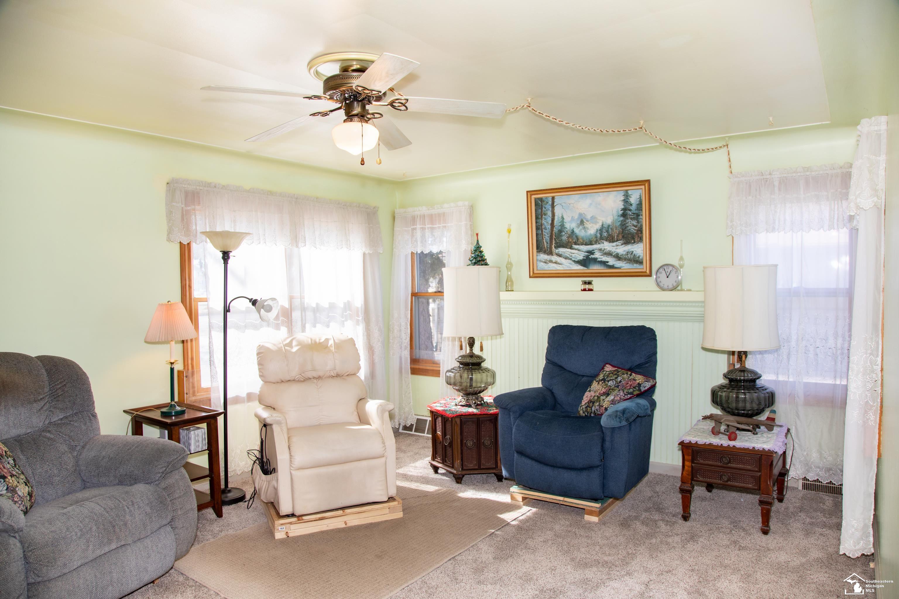 15708 Goddard Road Allen Park, MI 48101 - Photo 7 of 33