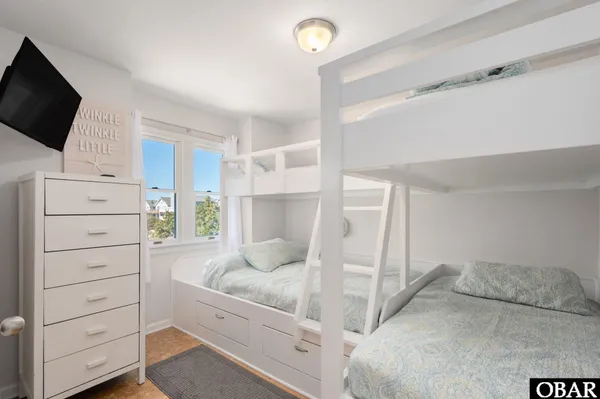 $2,195,000 | 707 Mainsail Arch, Corolla, NC 27927