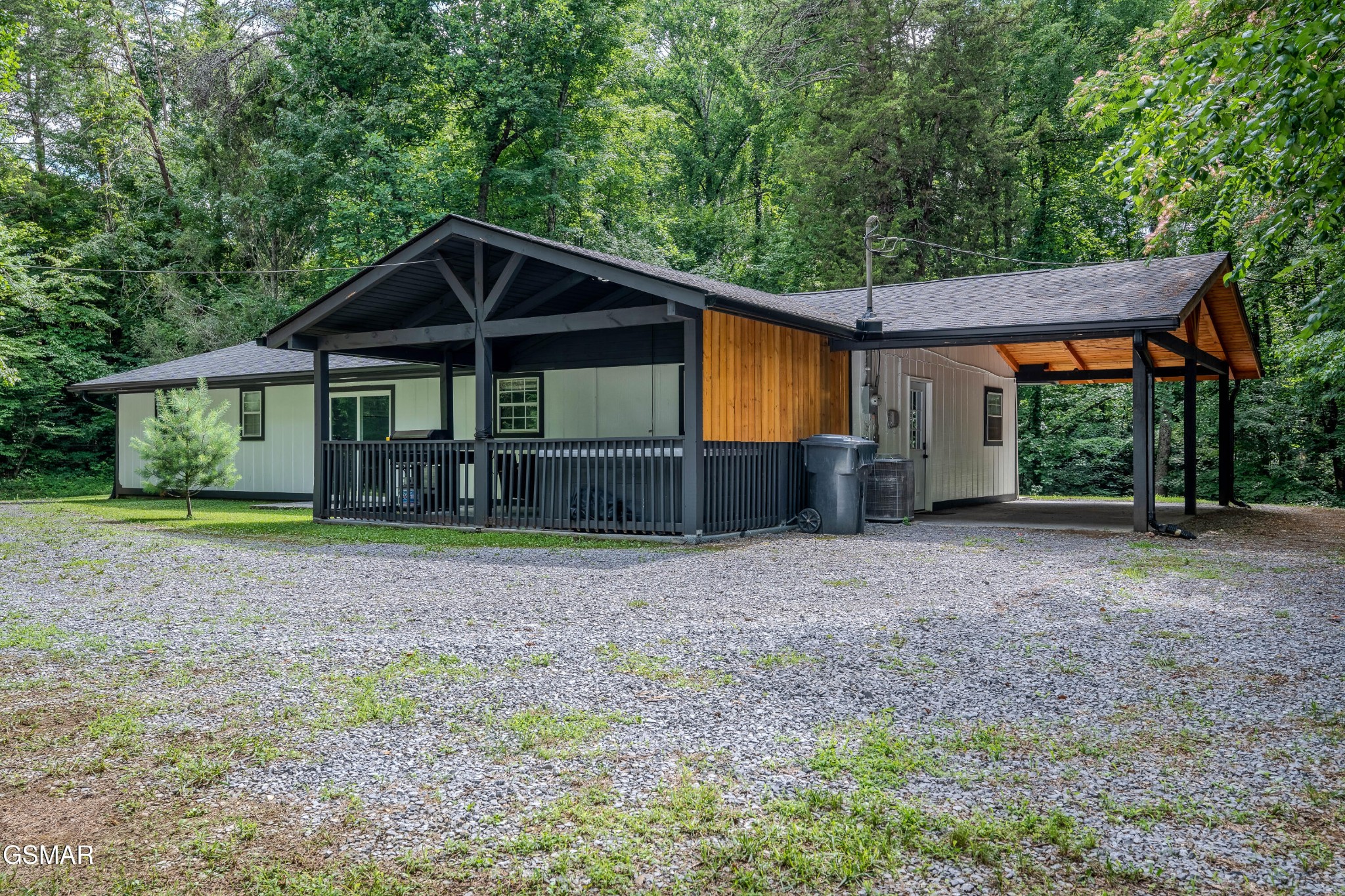 2349 Scenic Loop Road Pigeon Forge, TN 37863 - Photo 33 of 36