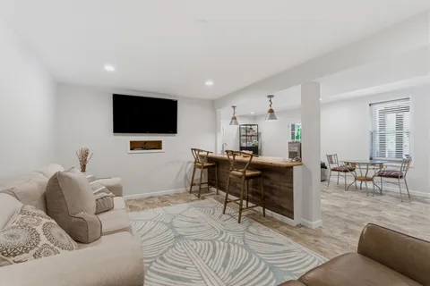 $1,100,000 | 7939 Hooten Hows Road, Nashville, TN 37221