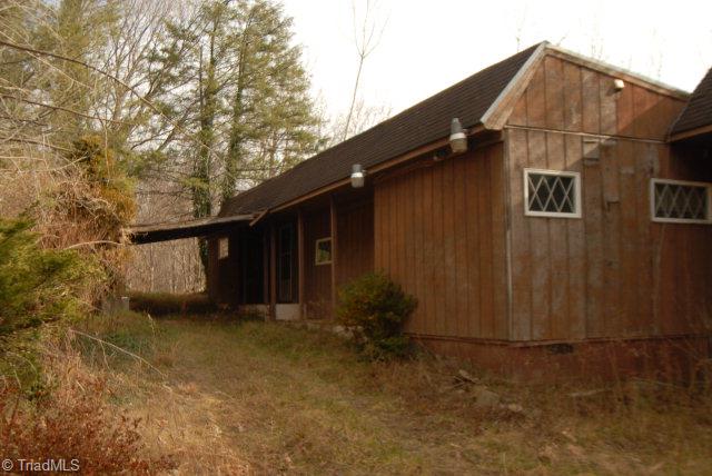 15242 Sparta Road McGrady, NC 28649 - Photo 1 of 1 Main View
