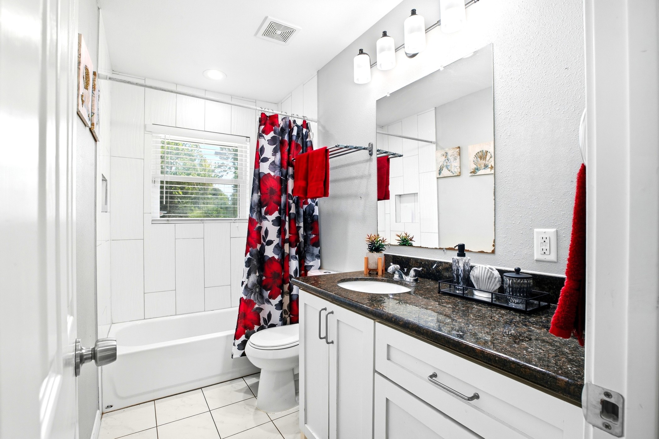 5302 Treaschwig Road Spring, TX 77373 - Photo 37 of 49 full bath in 1st unit