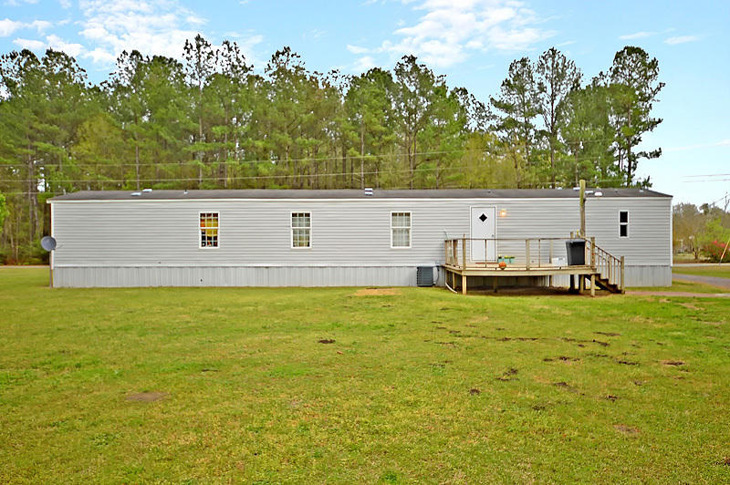 377 Old Grade Road Moncks Corner, SC 29461 - Photo 14 of 16 377 Old Grade Rd 18