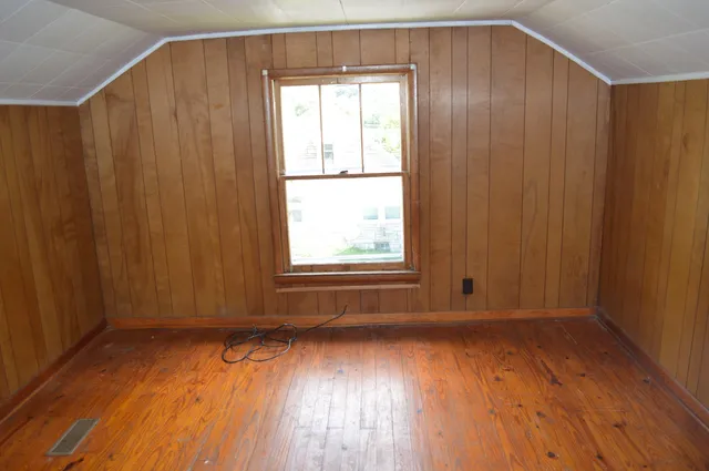 $139,900 | 912 North Price Street, Sweetwater, TN 37874