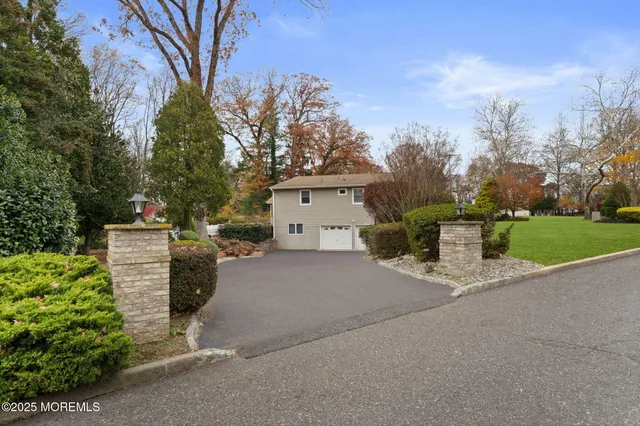 $1,275,000 | 93 Wallace Road, Middletown, NJ 07748