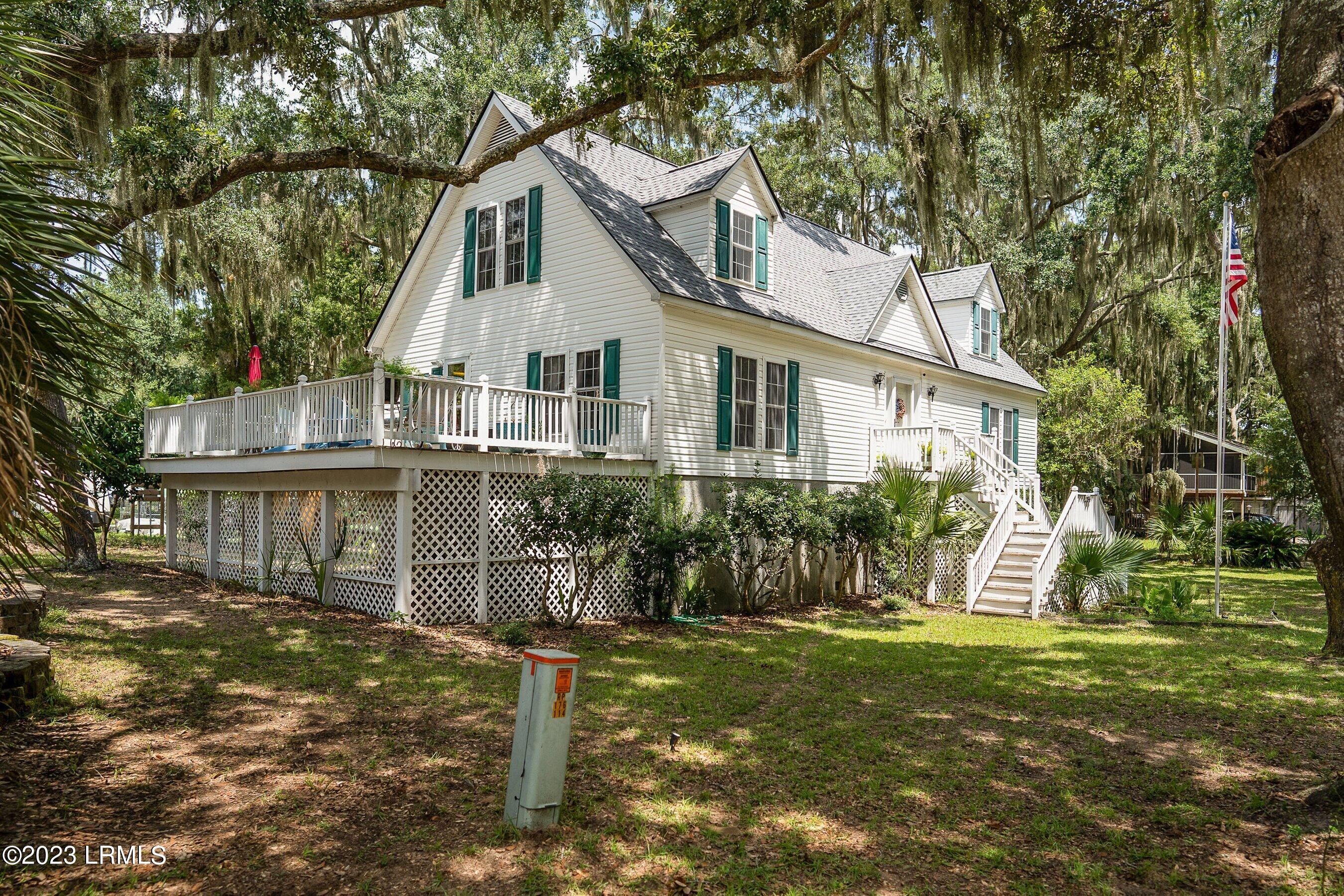 1196 Lands End Road St. Helena Island, SC 29920 - Photo 4 of 47 DSC00430-4-1.jpg-SMALL