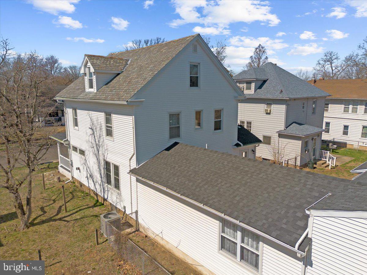 222 Hazel Avenue Delanco, NJ 08075 - Photo 12 of 59