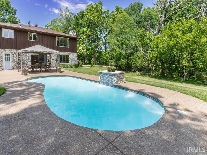 13725 Old State Road Evansville, IN 47725 - Photo 4 of 31