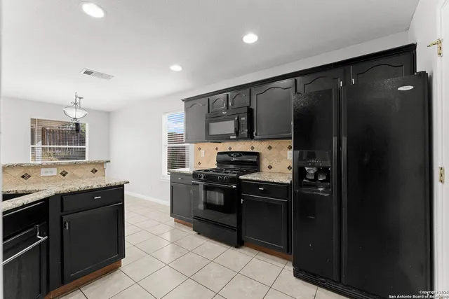 $243,900 | 16014 Dominic Place, San Antonio, TX 78247