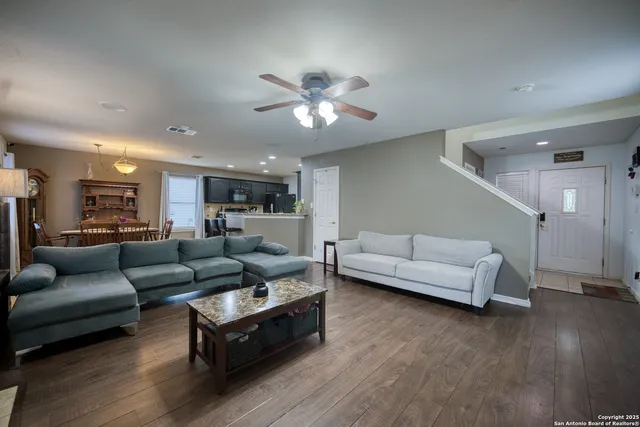 $250,000 | 16014 Dominic Place, San Antonio, TX 78247