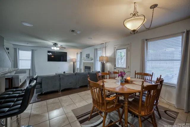 $250,000 | 16014 Dominic Place, San Antonio, TX 78247