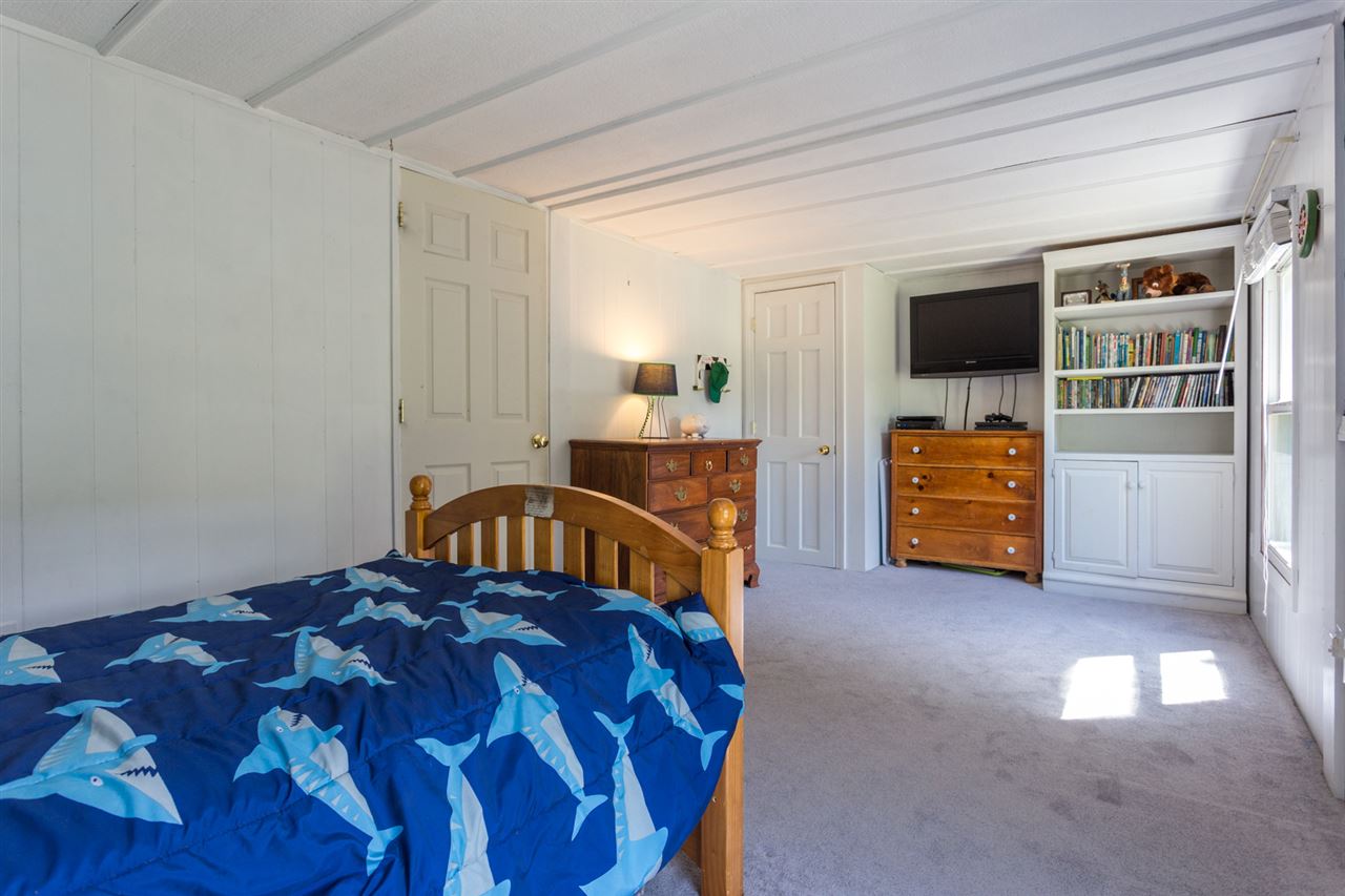 299 Grant Road Newmarket, NH 03857 - Photo 20 of 33 Gallery Image 20