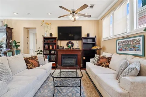 $415,000 | 838 Washington Avenue, Unit 838, New Orleans, LA 70130