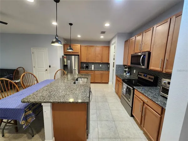 $3,000 | 5514 Viola Lee Way, Lutz, FL 33558