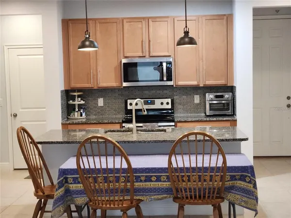 $3,000 | 5514 Viola Lee Way, Lutz, FL 33558