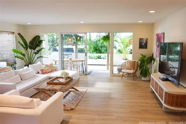 $1,395,000 | 205 Kawaihae Street, Unit A6, Honolulu, HI 96825