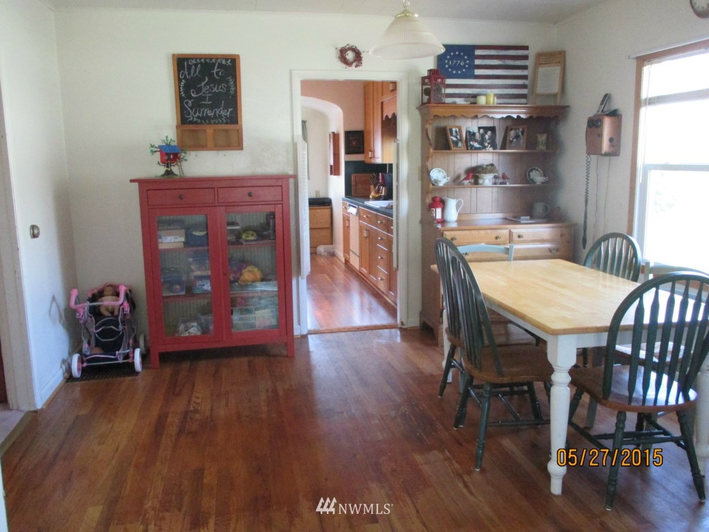 84 Southwest 1st Street Chehalis, WA 98532 - Photo 5 of 22 Gallery Image 5