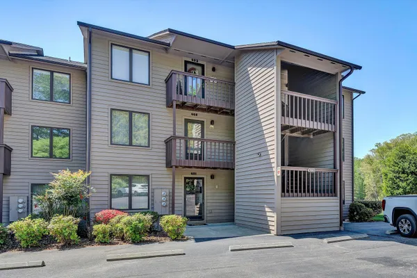 $449,950 | 620 Monte Vista Road, Unit 605, Union Hall, VA 24176