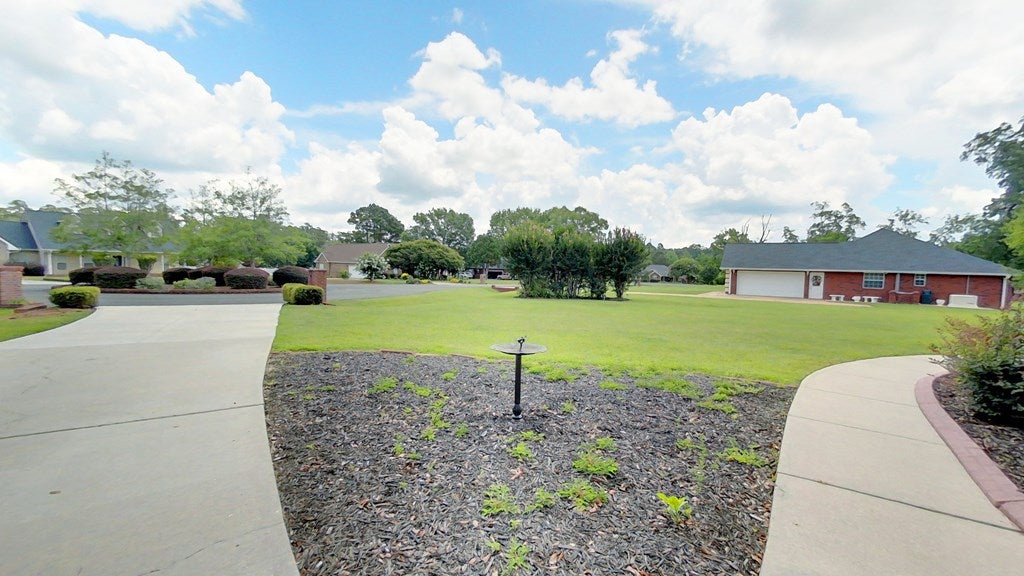 69 Spring Bok Lane Thomasville, GA 31792 - Photo 8 of 56 Gallery Image 8