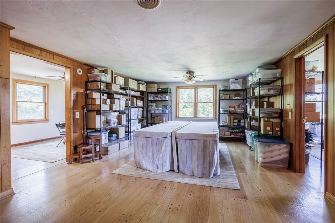 581 Whitney Road West Perinton, NY 14450 - Photo 23 of 38