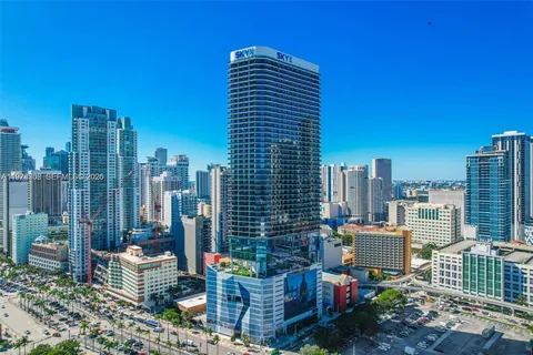 $660,000 | 398 Northeast 5th Street, Unit 1915, Miami, FL 33132