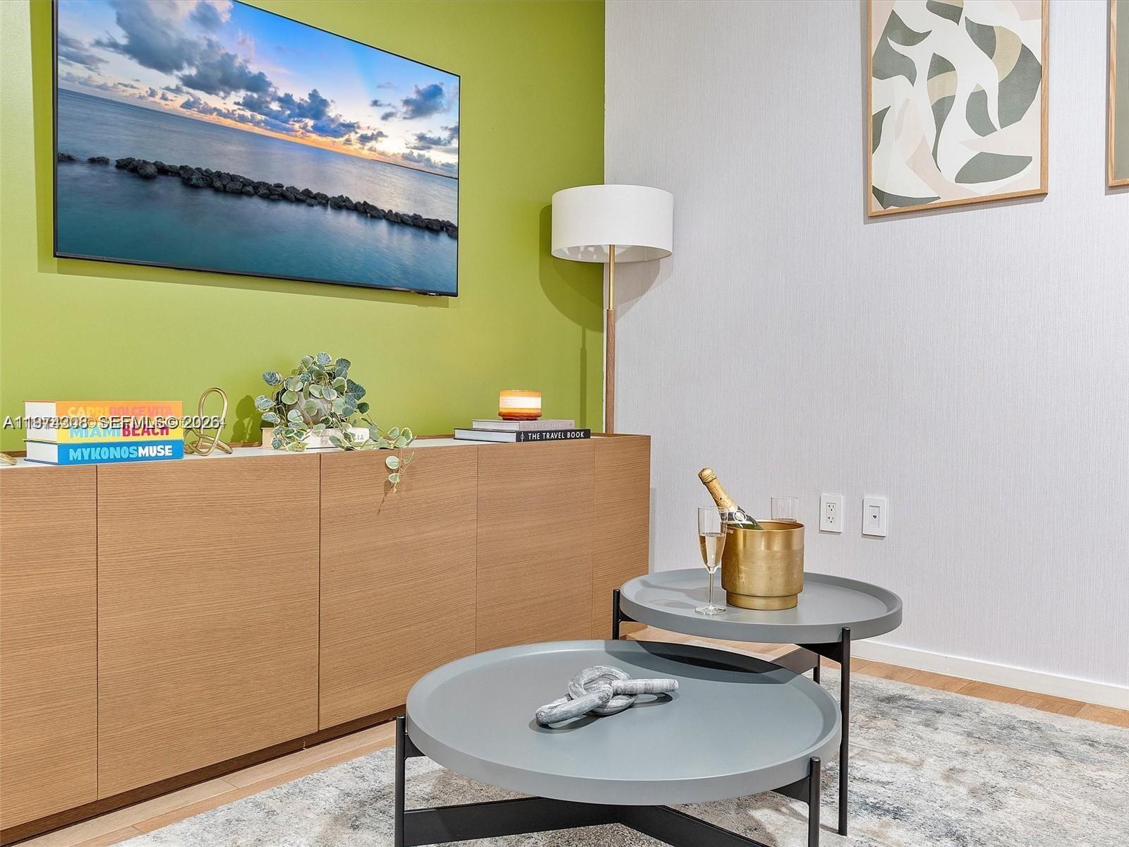 398 Northeast 5th Street, Unit 1915 Miami, FL 33132 - Photo 15 of 22 Gallery Image 15