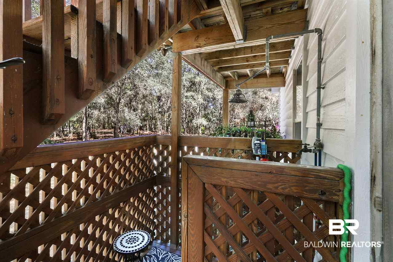 9721 Hildreth Drive Elberta, AL 36530 - Photo 23 of 30 Outdoor Shower