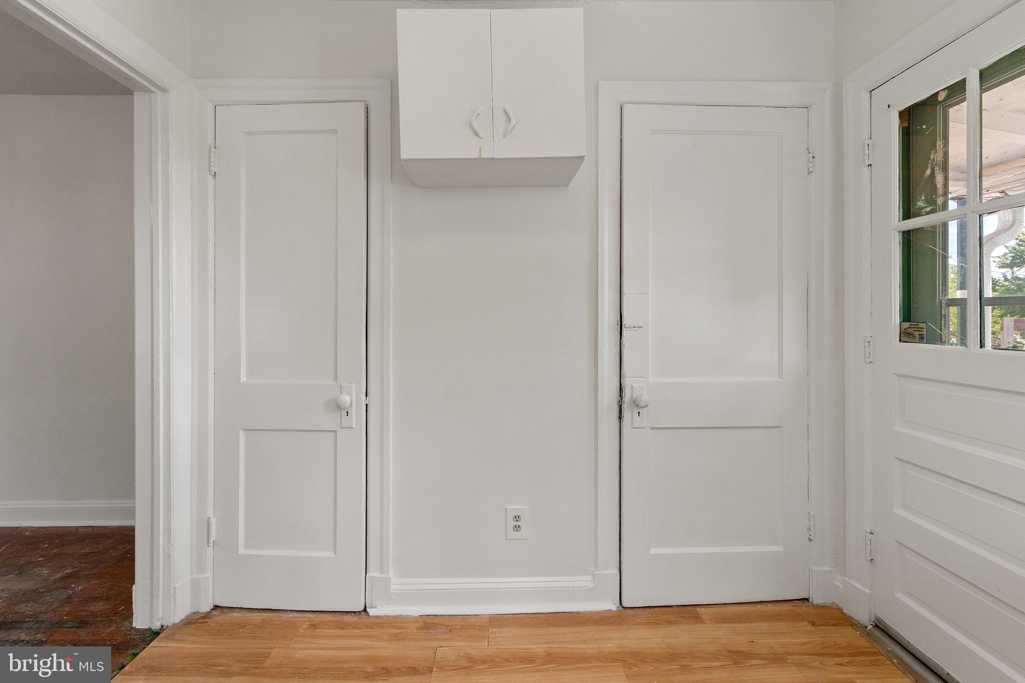 5515 Jay Street Northeast Washington, DC 20019 - Photo 9 of 20 a view of a room with wooden floor and cabinet