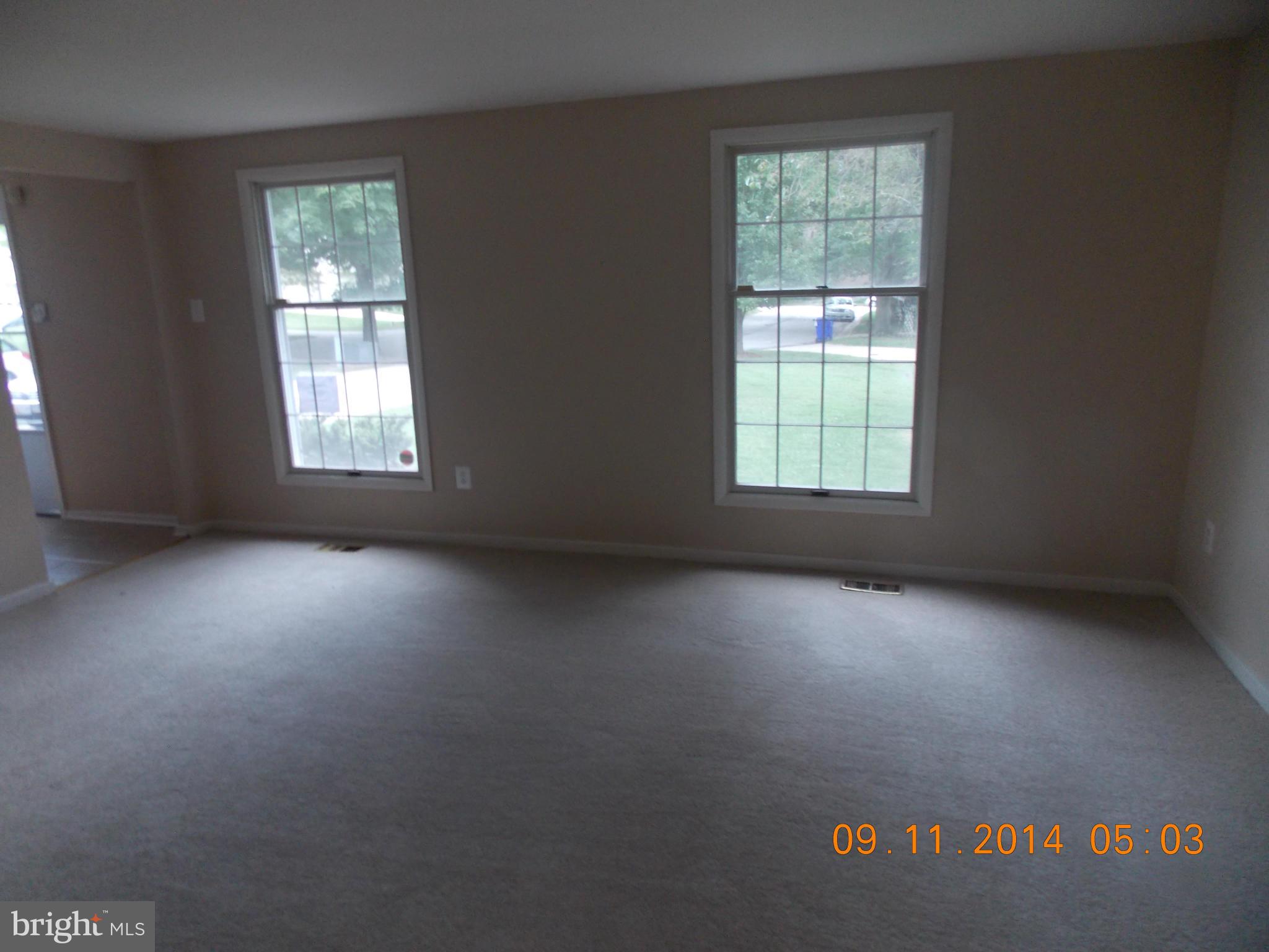 9249 Sealed Message Road Columbia, MD 21045 - Photo 3 of 13 Living Room